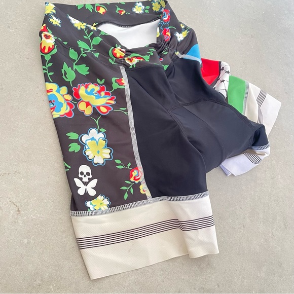 Betty Designs Cycling Squad Kit Set - Picture 14 of 14